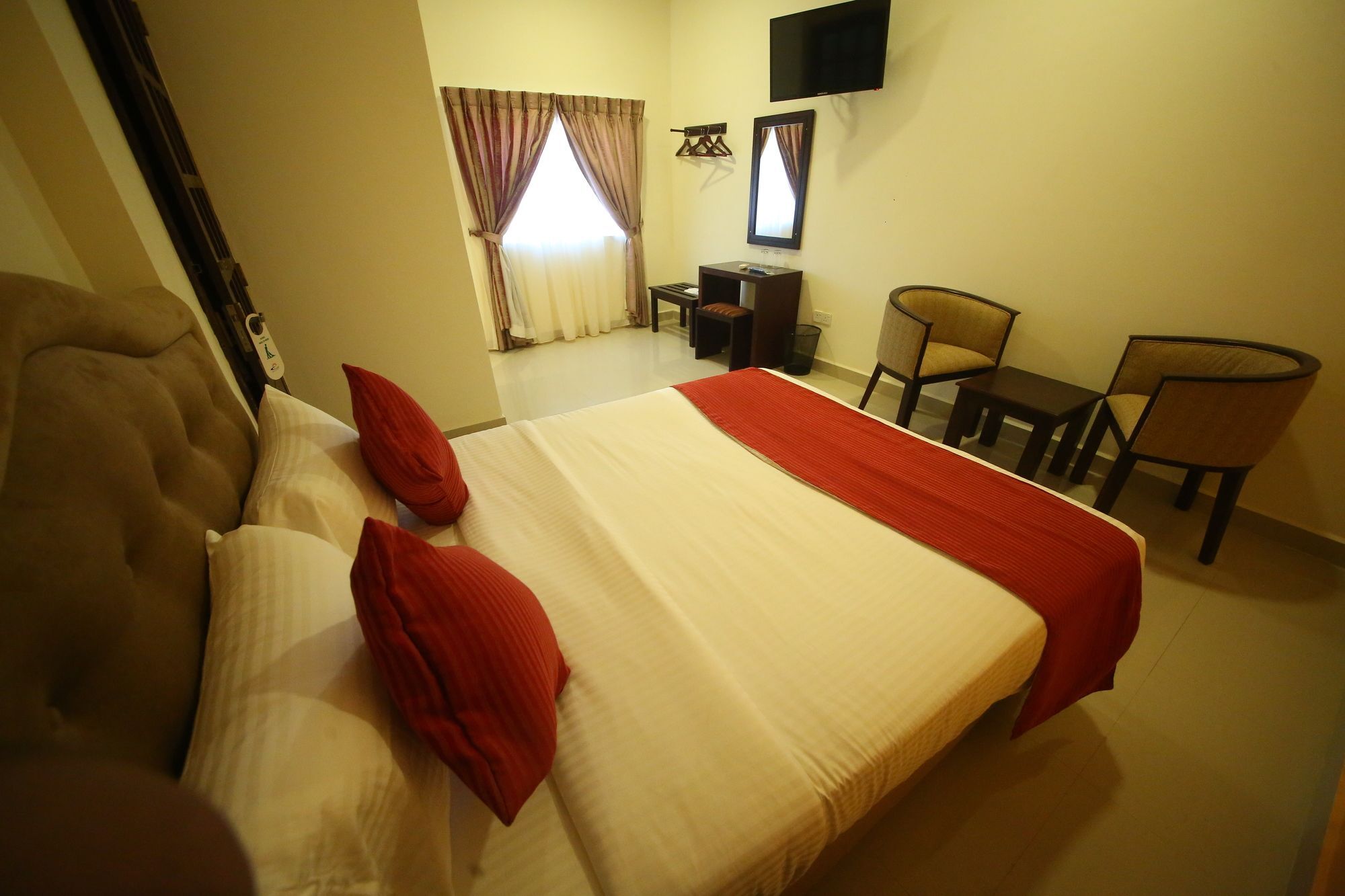 Hotel Sunhill Mount Lavinia Dehiwala-Mount Lavinia Bagian luar foto