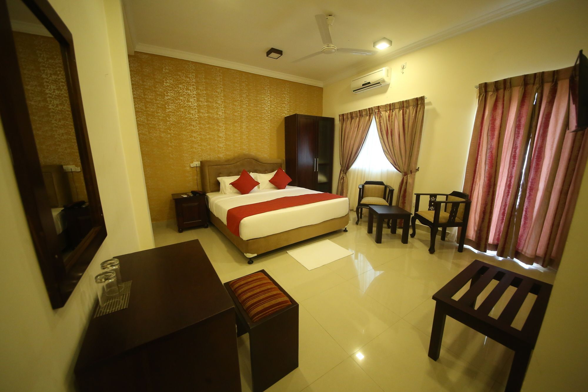Hotel Sunhill Mount Lavinia Dehiwala-Mount Lavinia Bagian luar foto
