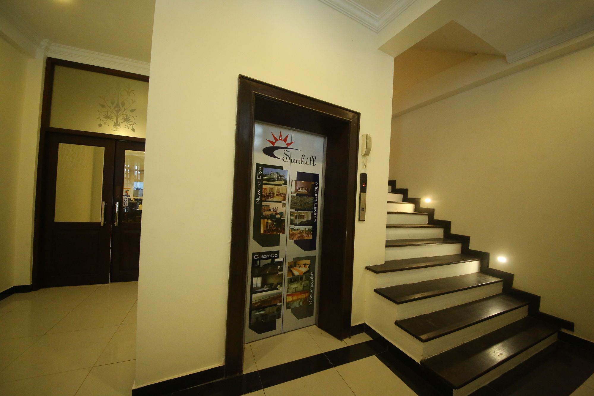 Hotel Sunhill Mount Lavinia Dehiwala-Mount Lavinia Bagian luar foto