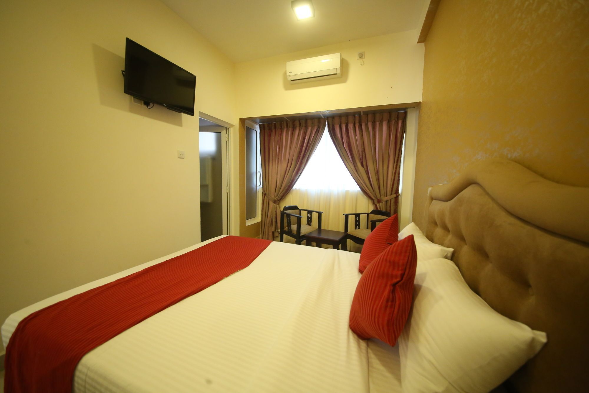 Hotel Sunhill Mount Lavinia Dehiwala-Mount Lavinia Bagian luar foto